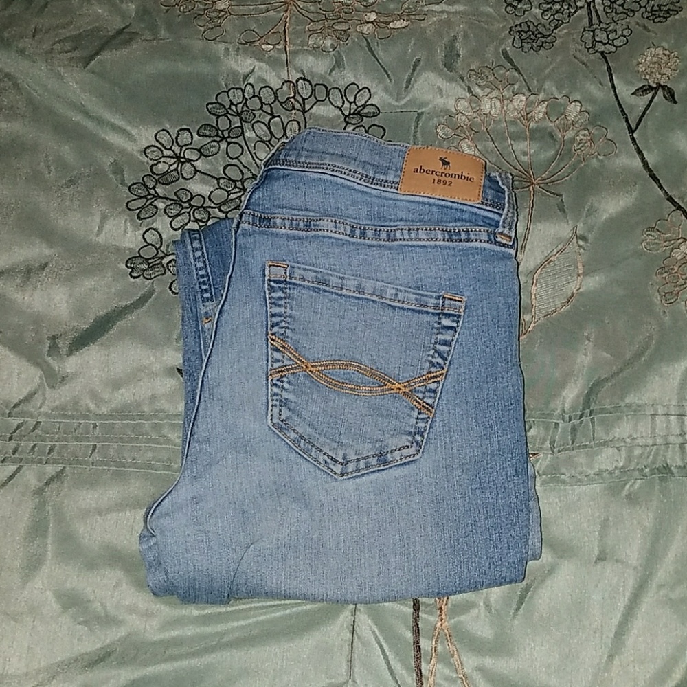 Girls Abercrombie jeans
